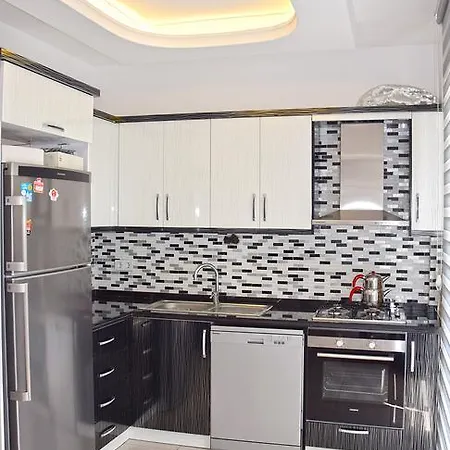 Apartament Hisar Park H 4 *